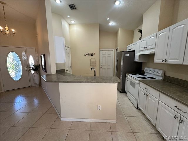 2394 N Brentwood Circle, Lecanto, FL 34461