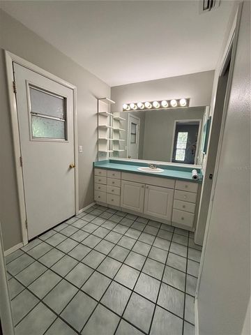9216 65TH AVENUE E, Bradenton, FL 34202