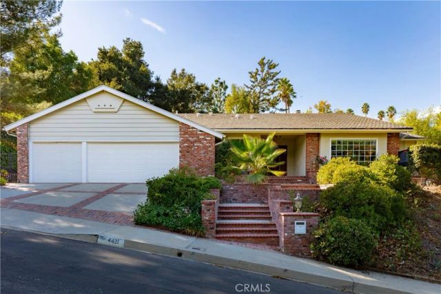 4421 Rochelle Place, Encino, CA 91316