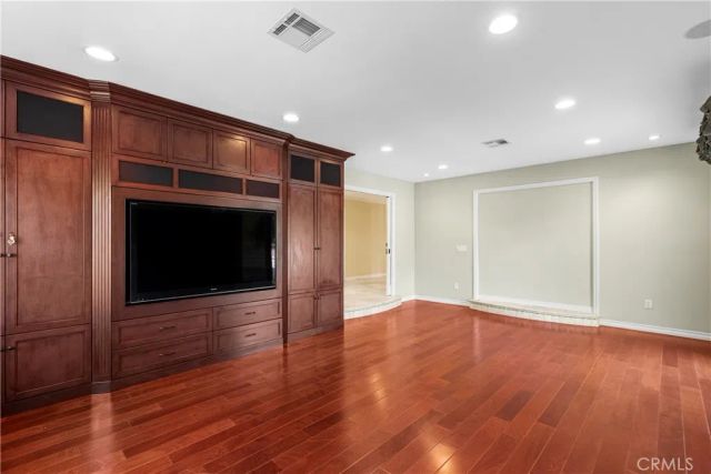 4421 Rochelle Place, Encino, CA 91316