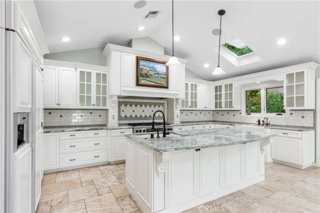 4421 Rochelle Place, Encino, CA 91316
