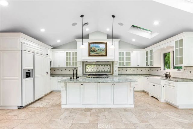 4421 Rochelle Place, Encino, CA 91316