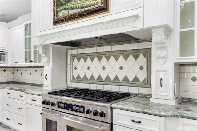 4421 Rochelle Place, Encino, CA 91316