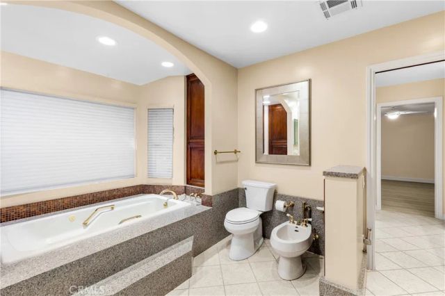 4421 Rochelle Place, Encino, CA 91316