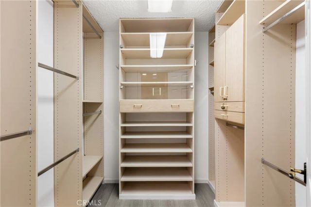 4421 Rochelle Place, Encino, CA 91316
