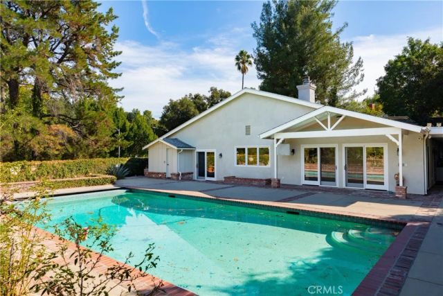 4421 Rochelle Place, Encino, CA 91316