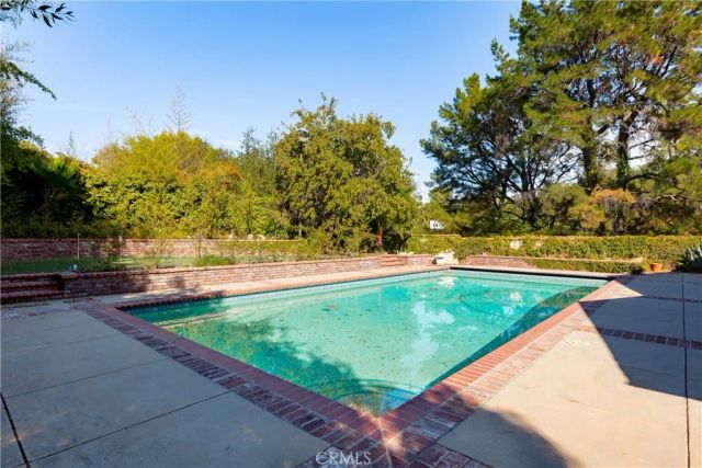 4421 Rochelle Place, Encino, CA 91316