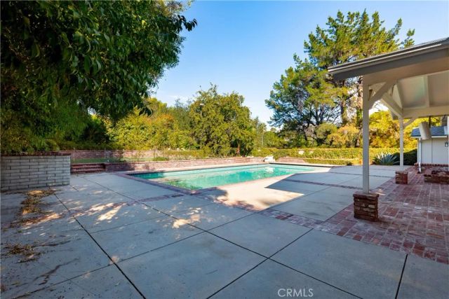 4421 Rochelle Place, Encino, CA 91316
