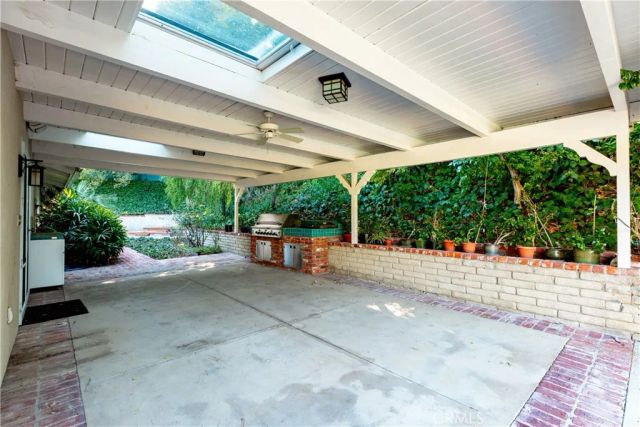 4421 Rochelle Place, Encino, CA 91316