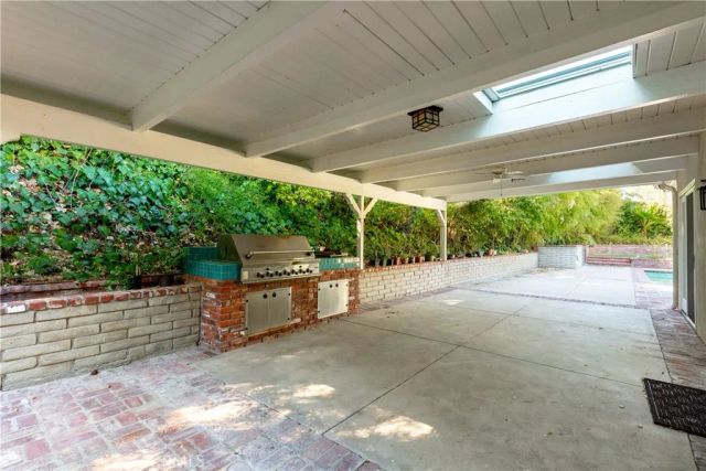 4421 Rochelle Place, Encino, CA 91316