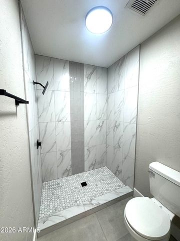 2003 N 51ST Way, Phoenix, AZ 85008