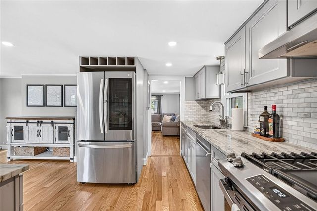 72 Bonnie Brier Cir, Hingham, MA 02043