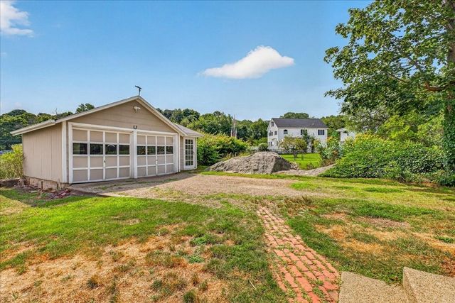 72 Bonnie Brier Cir, Hingham, MA 02043