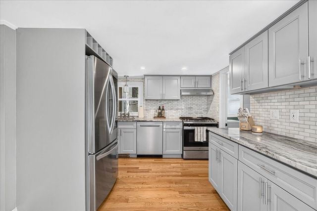 72 Bonnie Brier Cir, Hingham, MA 02043