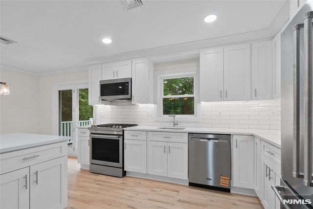 13 Chickadee Road, Mount Olive Township, NJ 07828