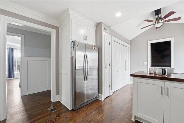 6600 Speaker Road, Kansas City, KS 66111