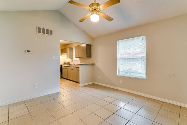 716 S Perkins Street, Fort Worth, TX 76103