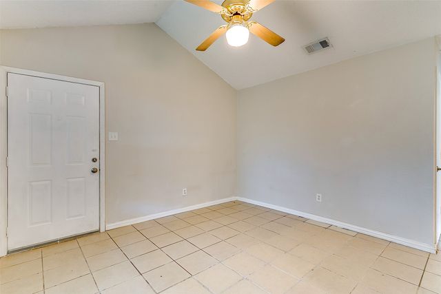 716 S Perkins Street, Fort Worth, TX 76103