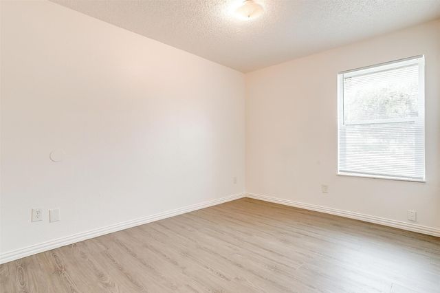 716 S Perkins Street, Fort Worth, TX 76103