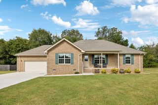 218 Chickamauga Trl, Winchester, TN 37398