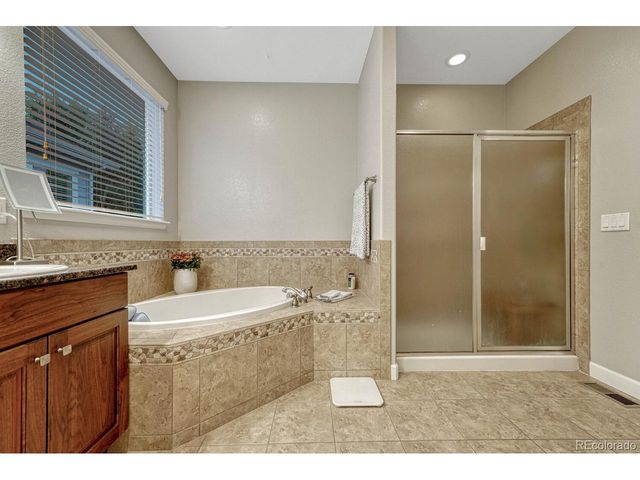 629 Kendall Way, Lakewood, CO 80214