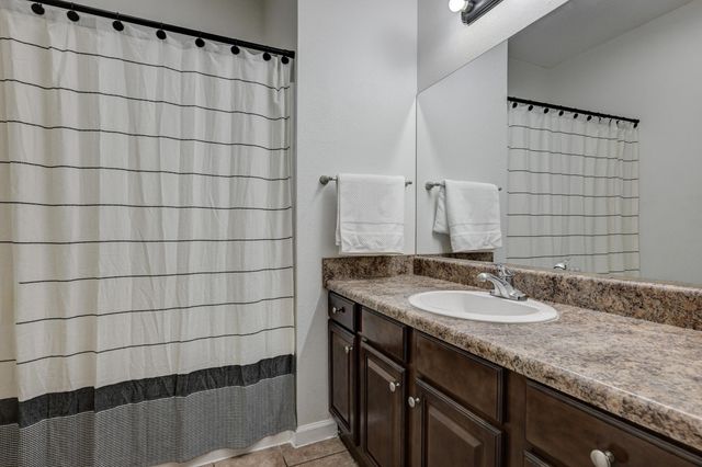 3061, 3121 3107 & 3110 South Day Road, Joplin, MO 64804