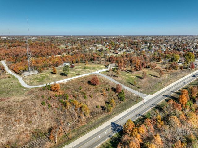 3061, 3121 3107 & 3110 South Day Road, Joplin, MO 64804