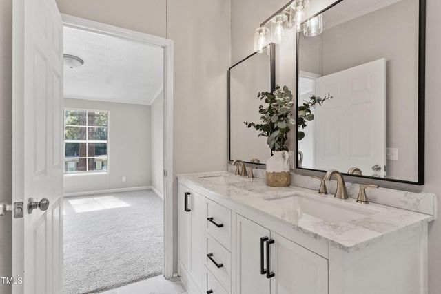 67 Wood Croft, Sanford, NC 27332