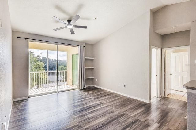 8812 DUNES COURT 305, Kissimmee, FL 34747