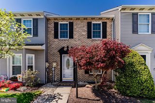 654 PARK RIDGE DRIVE, Mechanicsburg, PA 17055