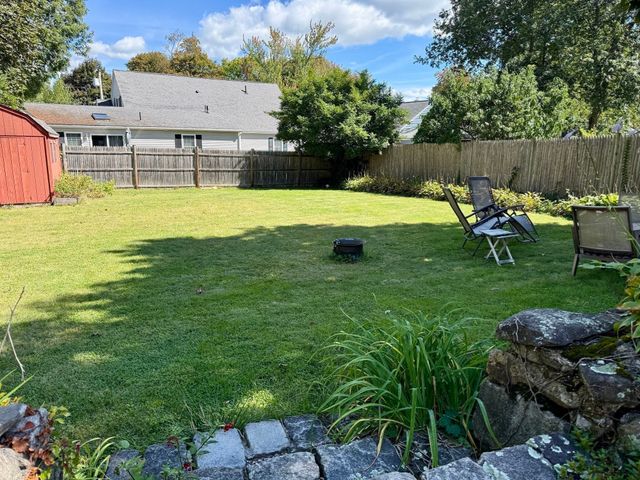 18 Blue Bell Road, Worcester, MA 01606
