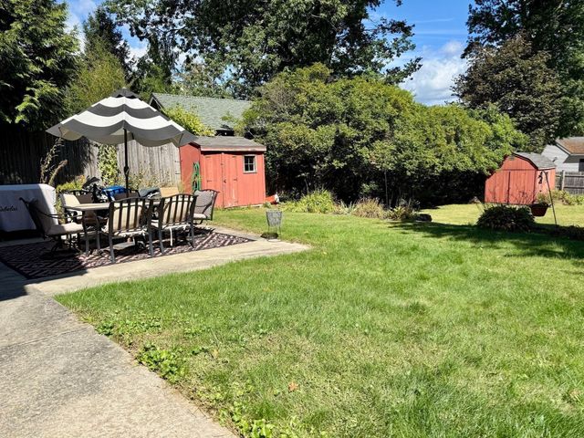 18 Blue Bell Road, Worcester, MA 01606