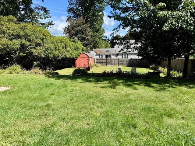18 Blue Bell Road, Worcester, MA 01606