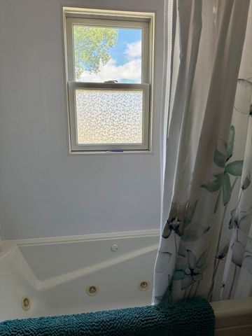 18 Blue Bell Road, Worcester, MA 01606