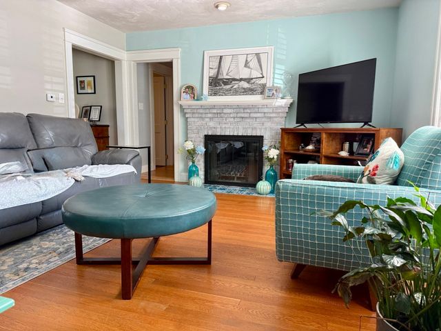18 Blue Bell Road, Worcester, MA 01606