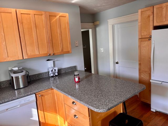 18 Blue Bell Road, Worcester, MA 01606