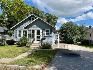 18 Blue Bell Road, Worcester, MA 01606