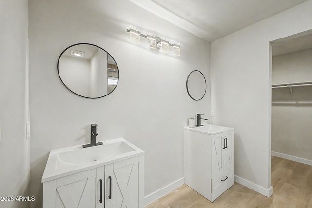 4050 W NANCY Lane, Phoenix, AZ 85041