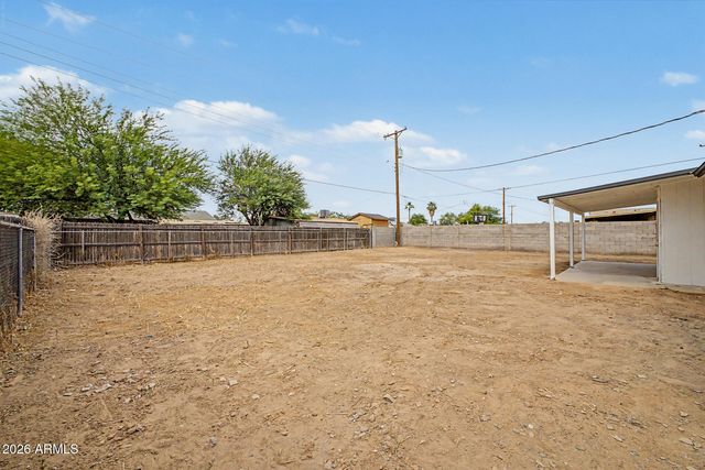 4050 W NANCY Lane, Phoenix, AZ 85041