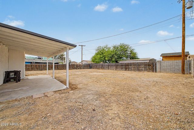 4050 W NANCY Lane, Phoenix, AZ 85041