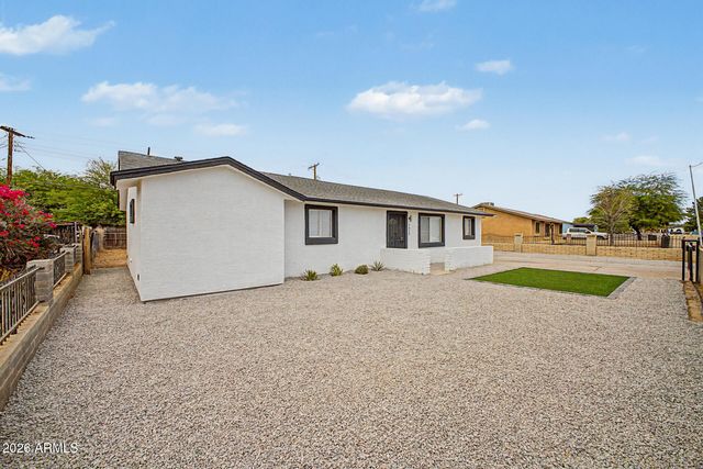 4050 W NANCY Lane, Phoenix, AZ 85041