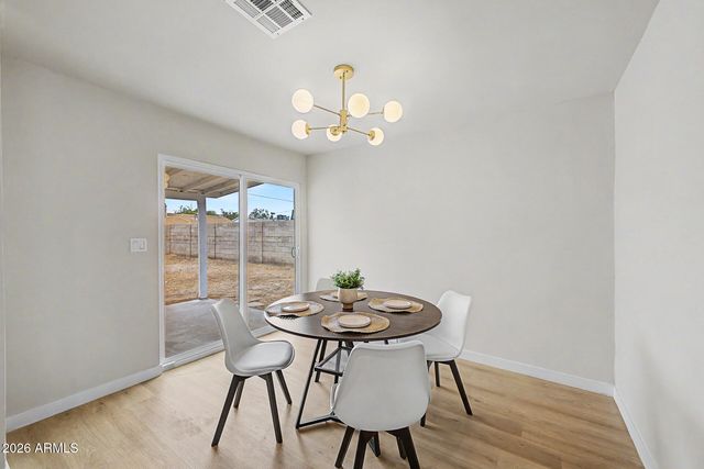 4050 W NANCY Lane, Phoenix, AZ 85041