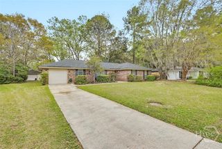 8 Chowning Drive, Savannah, GA 31419