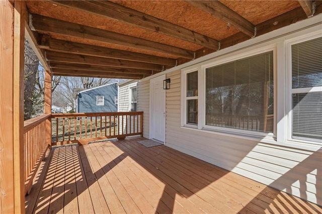 1807 W Main Street, Blue Springs, MO 64015