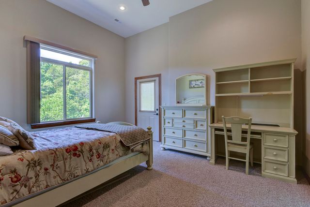 149 South Drive, Branson, MO 65616