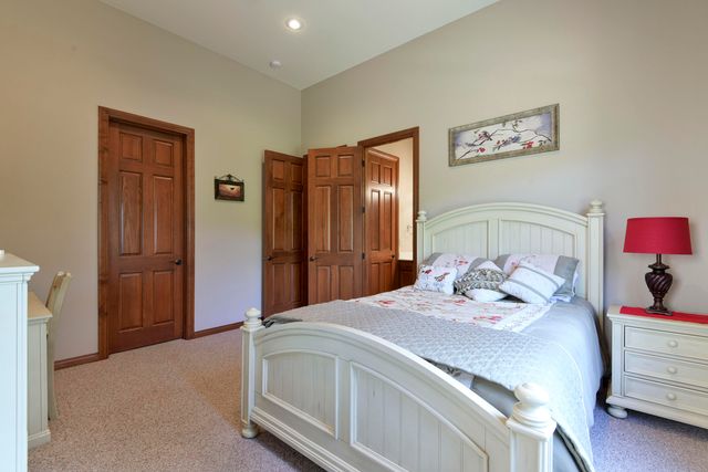 149 South Drive, Branson, MO 65616