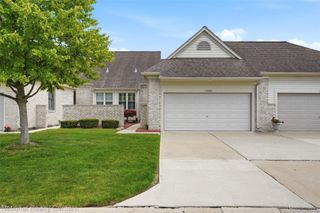 13500 Wyndemere Circle, Sterling Heights, MI 48313