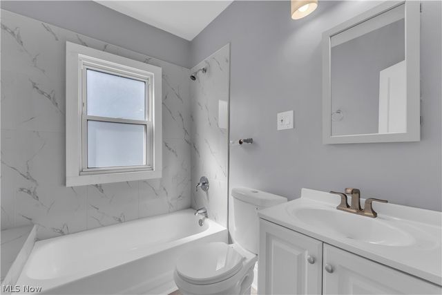 10613 Sandusky Avenue A, Cleveland, OH 44105