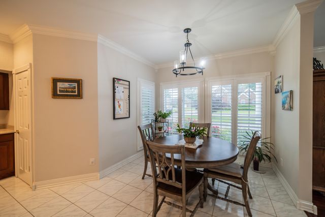 6429 Stinespring Drive, Paducah, KY 42001