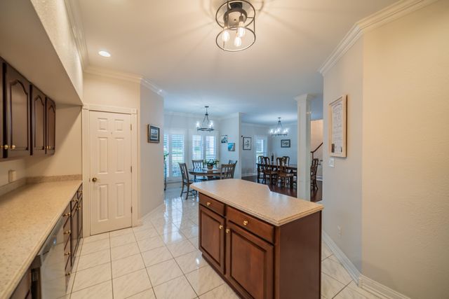 6429 Stinespring Drive, Paducah, KY 42001